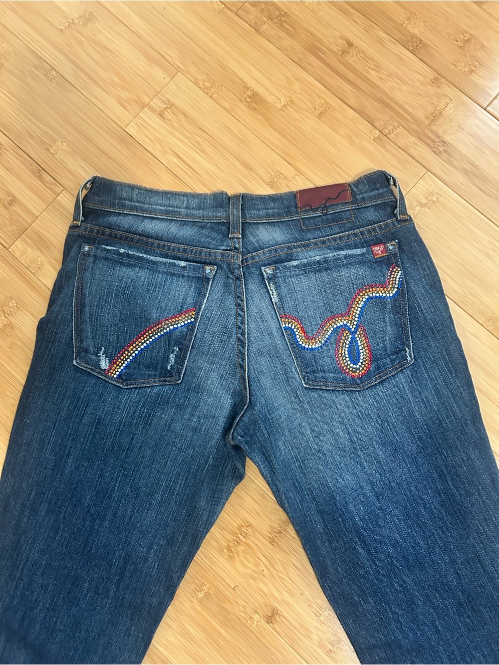 Embellished Dark Blue Straight-Leg Jeans with Multicolor Pocket Details